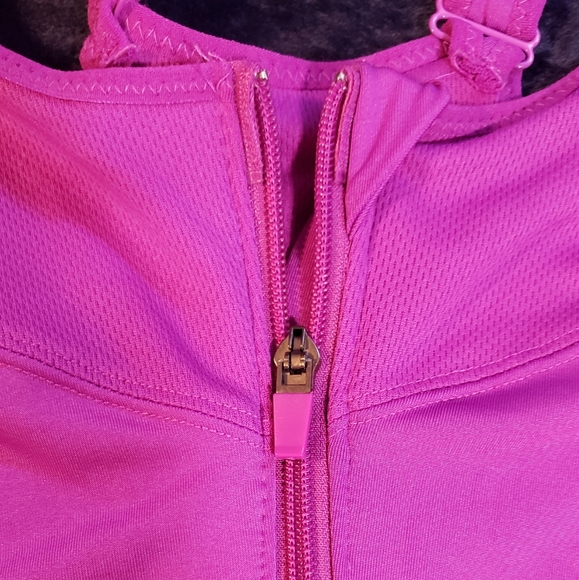 🌟New Price 2/$32🌟Zipper Front Sports Bra - Picture 2 of 8
